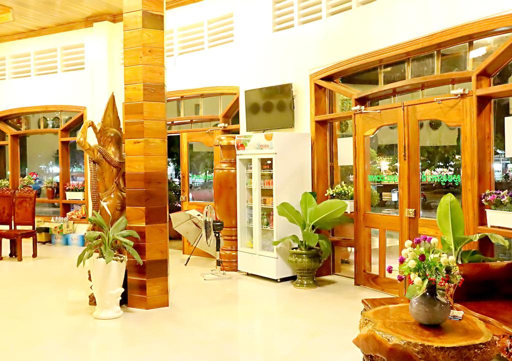 Angkor Comfort Hotel Battambang Exterior foto